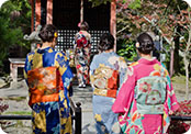 autumn kimono in Kyoto